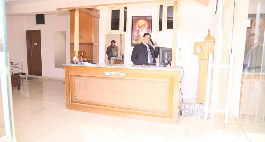 Grande Hotel, Dera Bassi 2